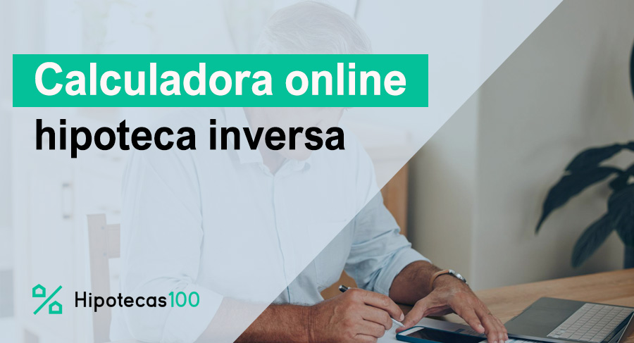 Persona mayor calculando una hipoteca inversa en casa