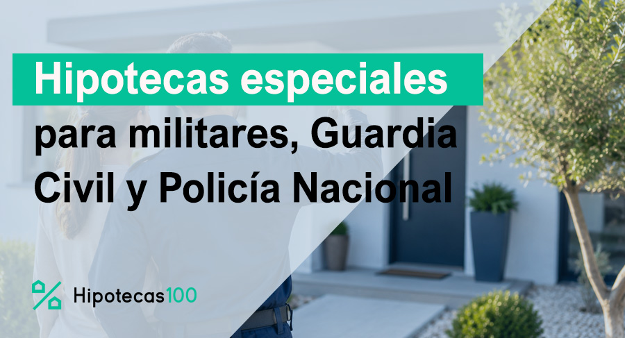Pareja de un cuerpo de seguridad recogiendo las llaves de su casa tras conseguir su hipoteca con Hipotecas 100